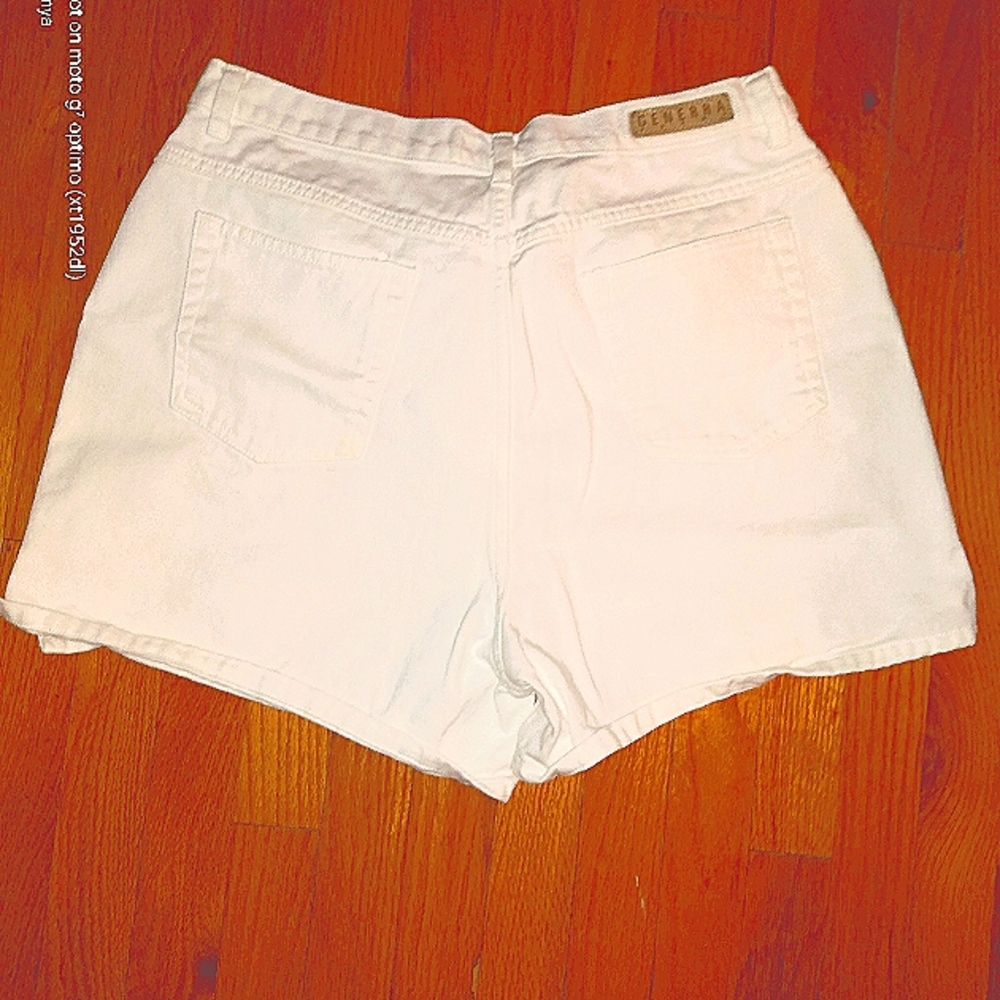 Ladies General brand shorts size 16